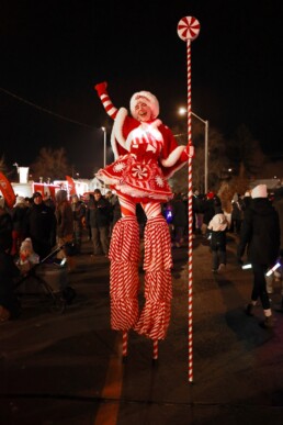 Christmas-winter-festival-stilt-walker-toronto-peppermint-character.jpg
