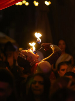 fire-eater-toronto-nightclub-entertainment