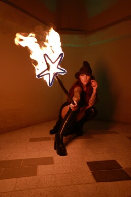 halloween-fire-show-specialty-act